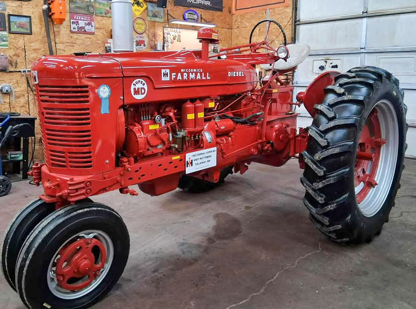 1953 Farmall Super MD